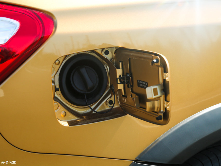 2016���T70X 2.0L CVT����\�Ӱ�