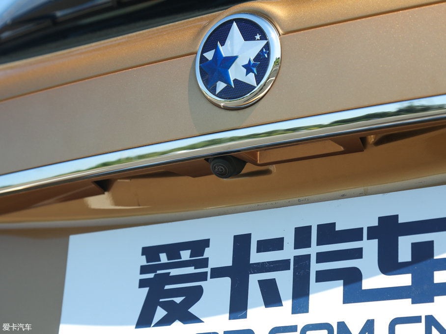 2016���T70X 2.0L CVT����\�Ӱ�