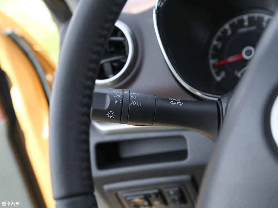 2016���T70X 2.0L CVT����\�Ӱ�