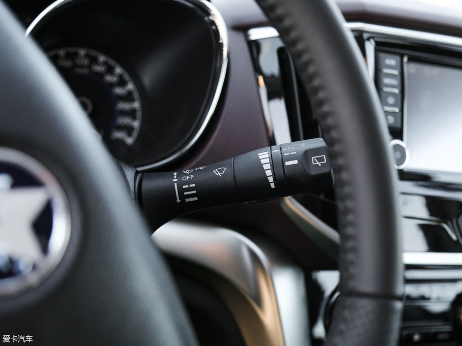 2016���T70X 2.0L CVT����\�Ӱ�