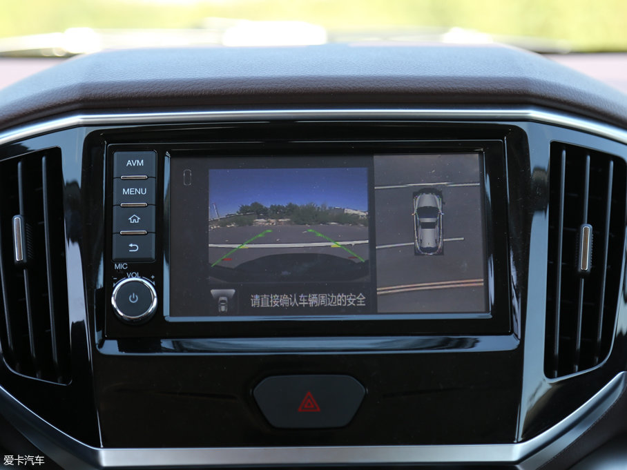 2016���T70X 2.0L CVT����\�Ӱ�