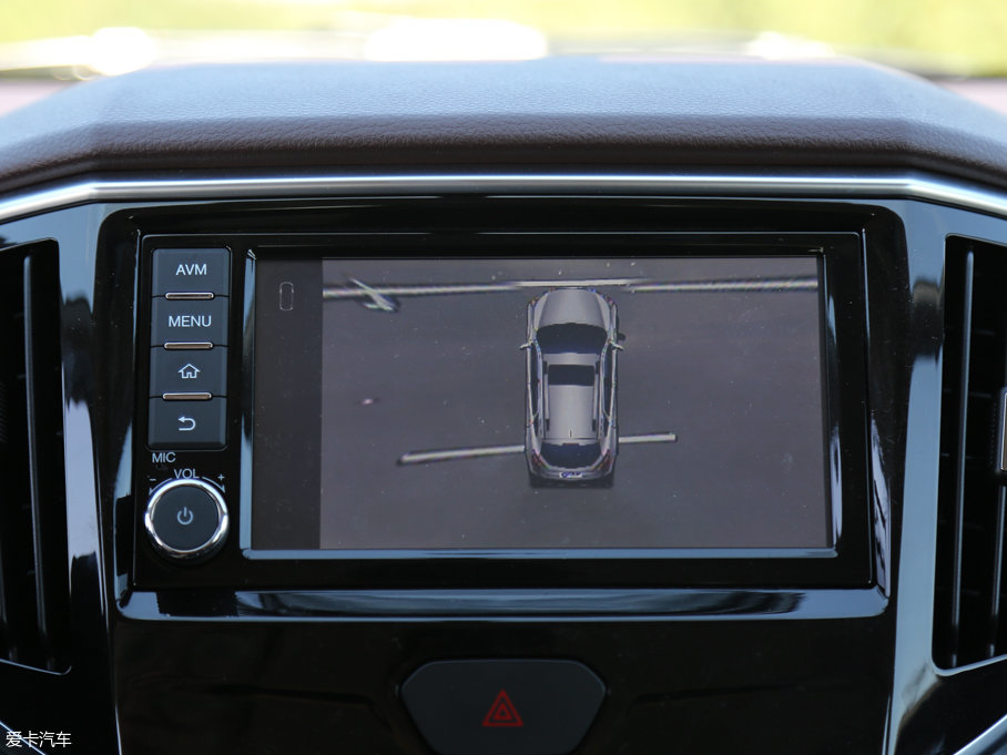 2016���T70X 2.0L CVT����\�Ӱ�