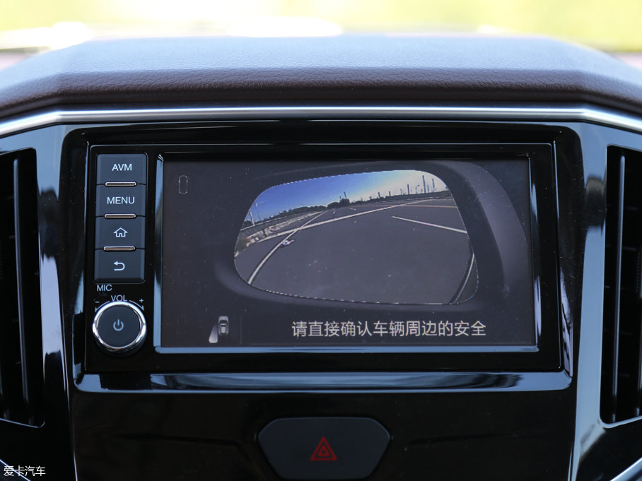 2016���T70X 2.0L CVT����\�Ӱ�