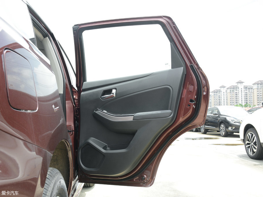 2016T70 2.0L CVTа