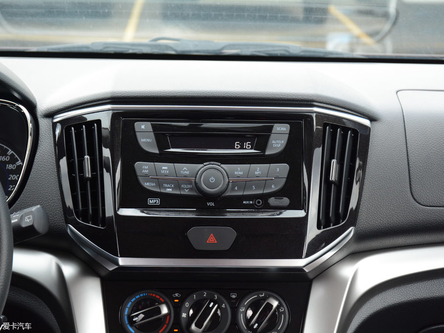 2016T70 2.0L CVTа