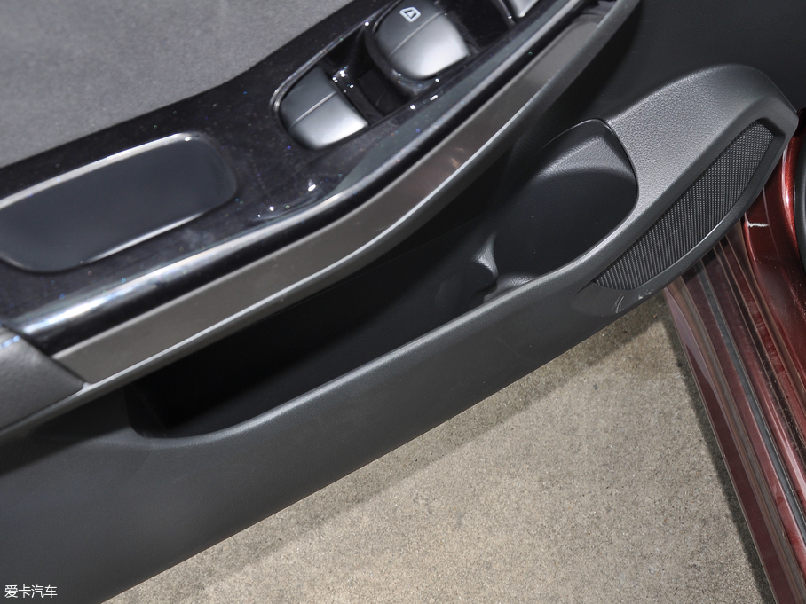 2016T70 2.0L ք(dng)Ȥ