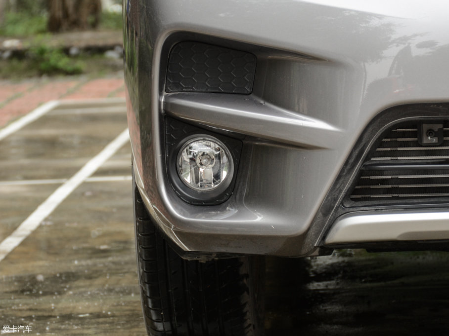 2017M50V 1.6L XV CVT