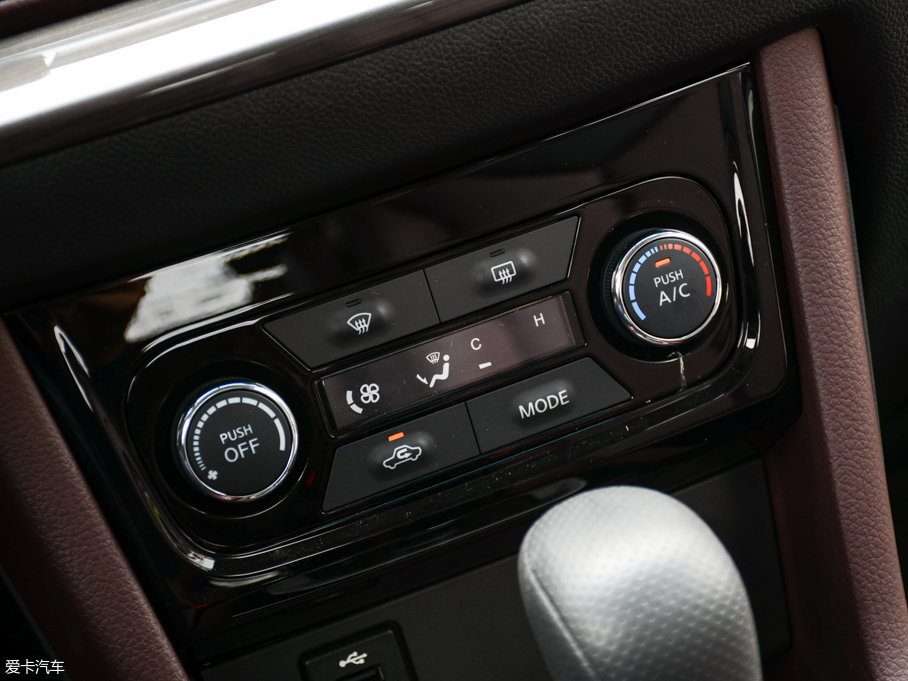 2017M50V 1.6L XV CVT