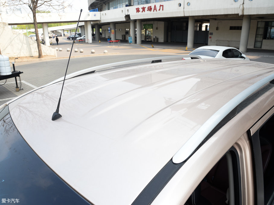 2017M50V 1.6L XV CVT