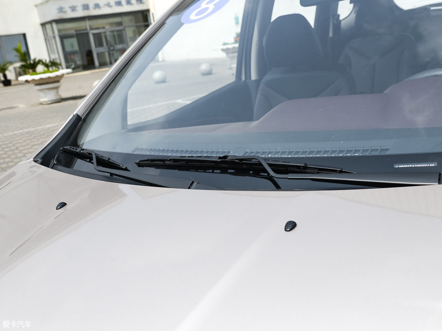 2017M50V 1.6L XV CVT