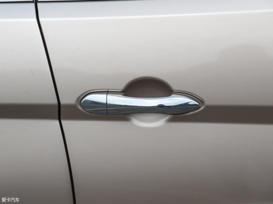 2017M50V 1.6L XV CVT