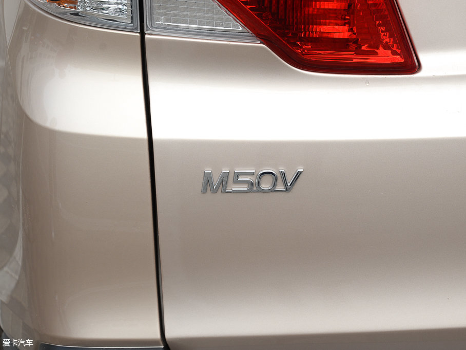 2017M50V 1.6L XV CVT