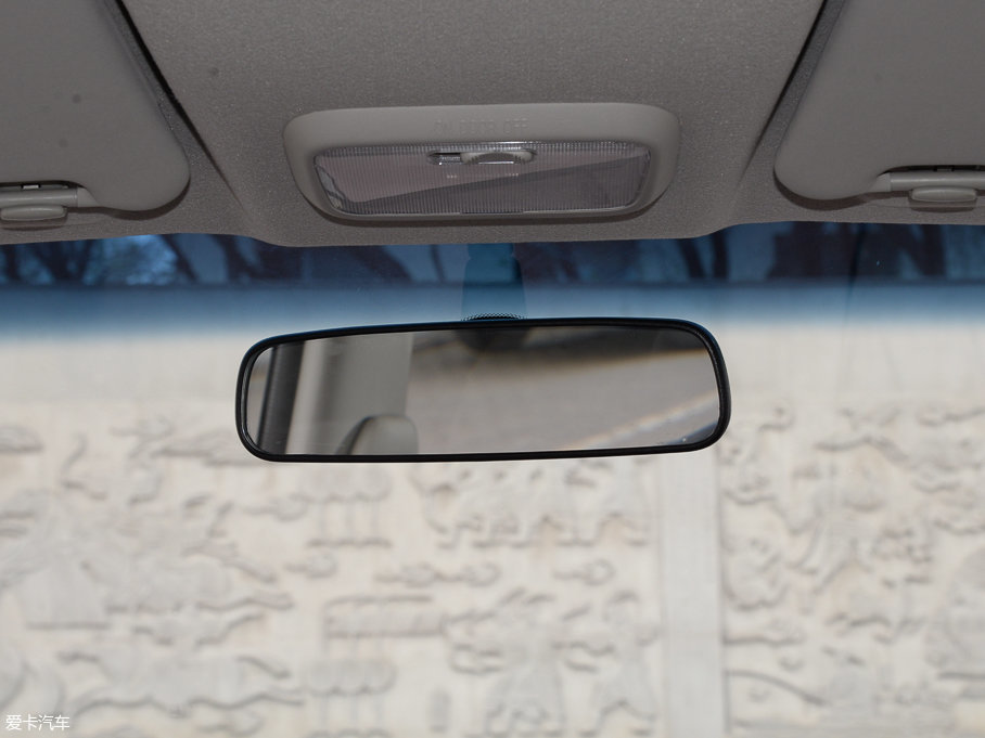 2017M50V 1.6L XV CVT