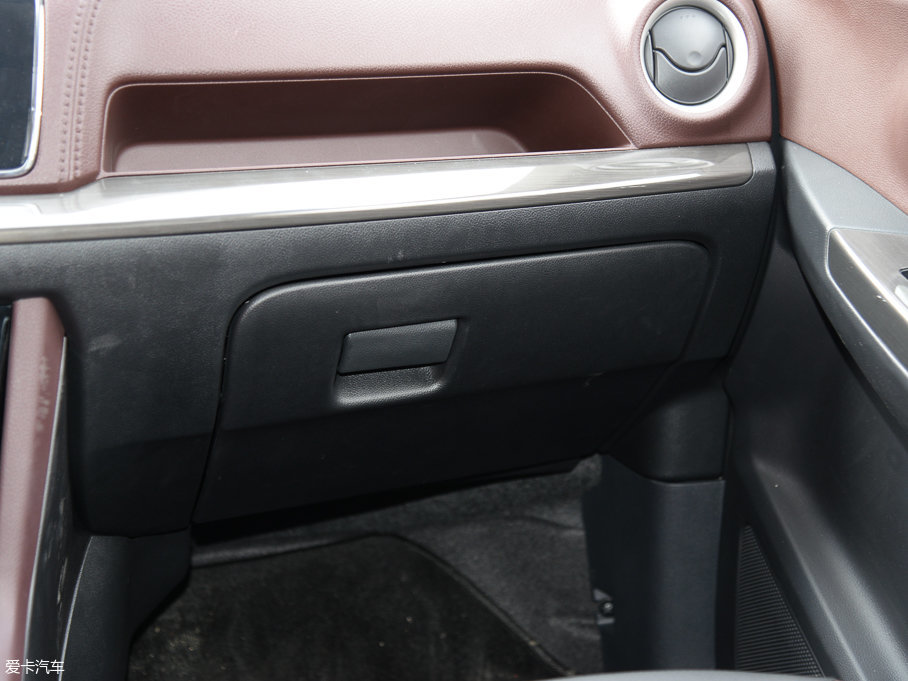 2017M50V 1.6L XV CVT