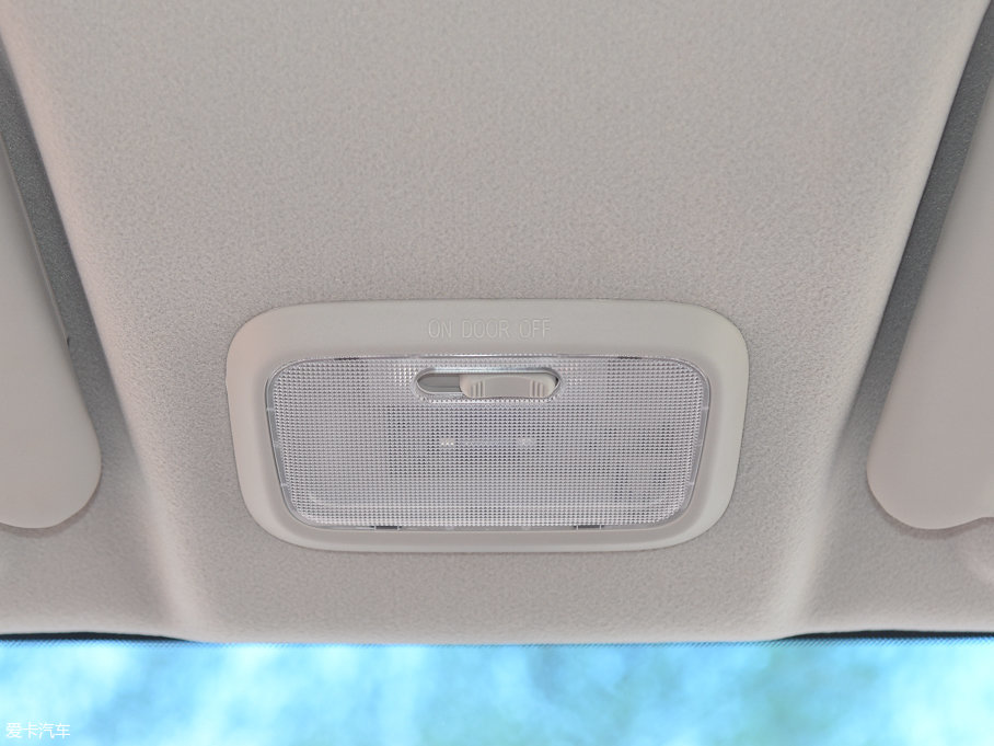 2017M50V 1.6L XV CVT