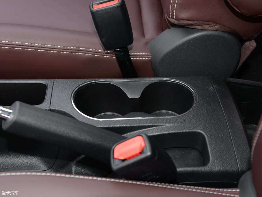 2017M50V 1.6L XV CVT