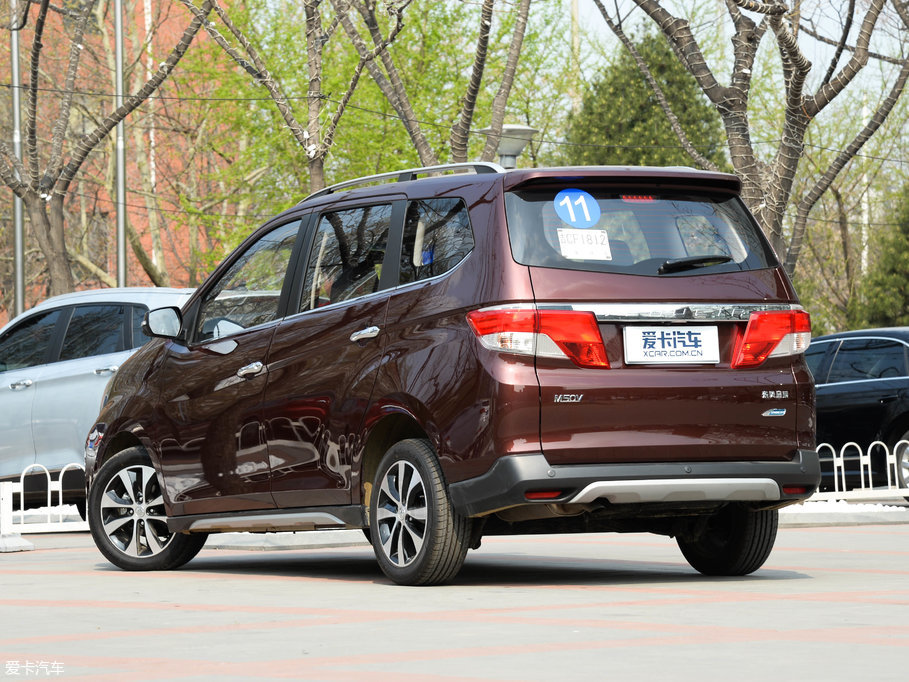 2017M50V 1.6L XV CVT