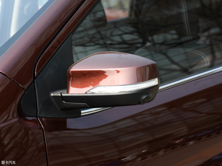 2017M50V 1.6L XV CVT