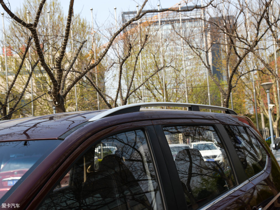 2017M50V 1.6L XV CVT