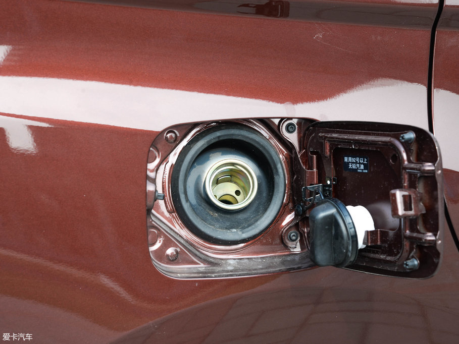 2017M50V 1.6L XV CVT