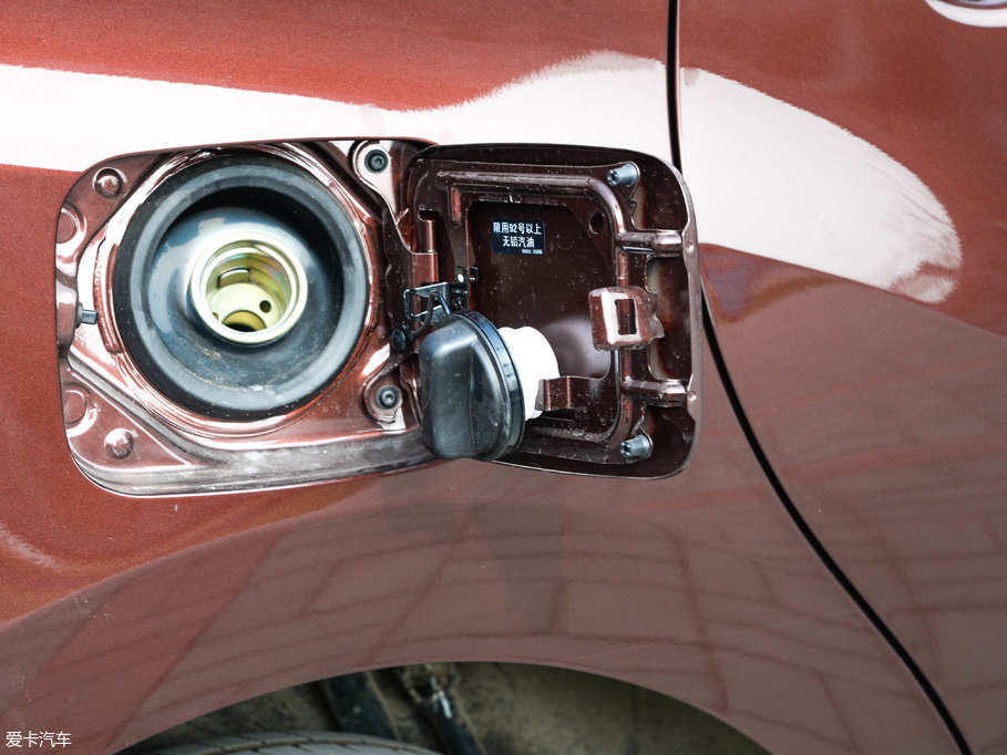 2017M50V 1.6L XV CVT