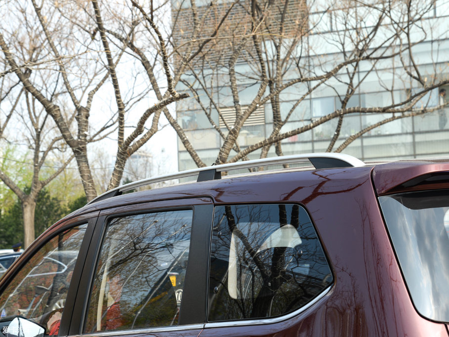 2017M50V 1.6L XV CVT