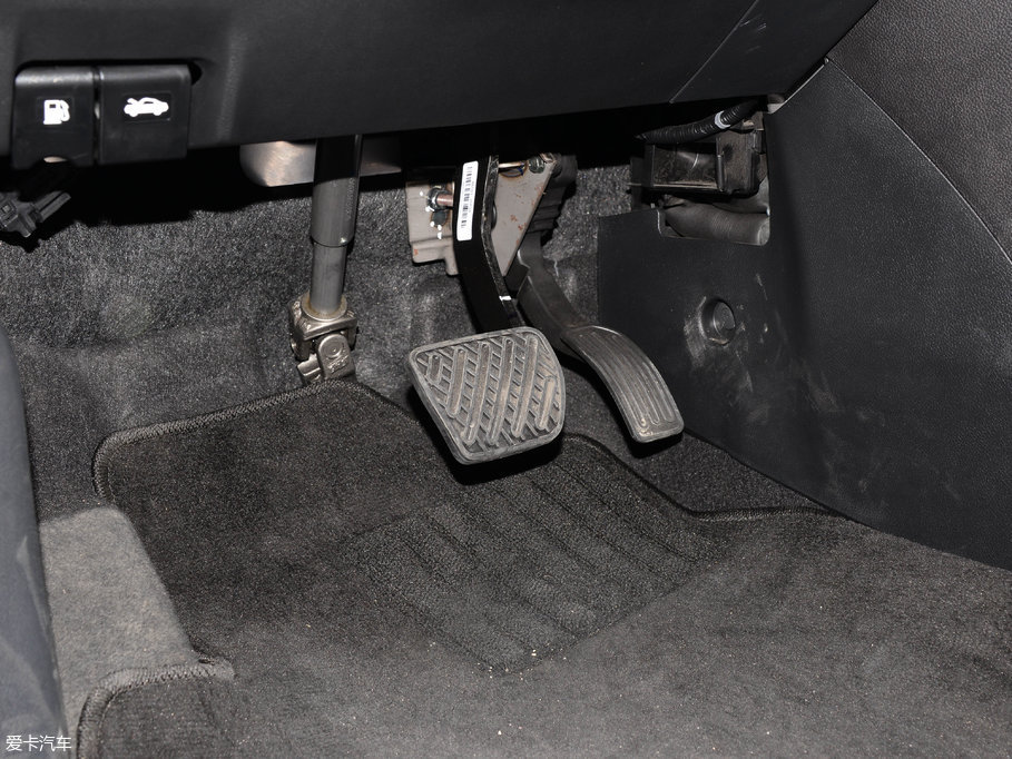 2017M50V 1.6L XV CVT