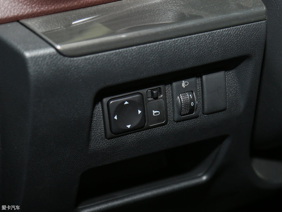 2017M50V 1.5L XL քm