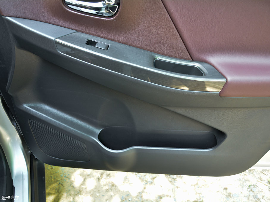 2017M50V 1.5L XL քm