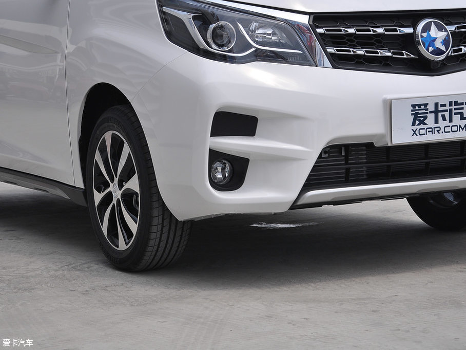 2017M50V 1.6L XV CVT