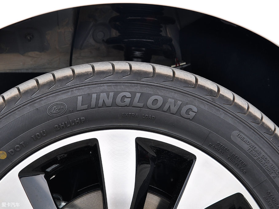 2017M50V 1.6L XV CVT