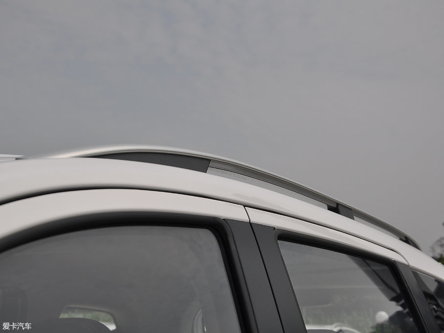 2017M50V 1.6L XV CVT