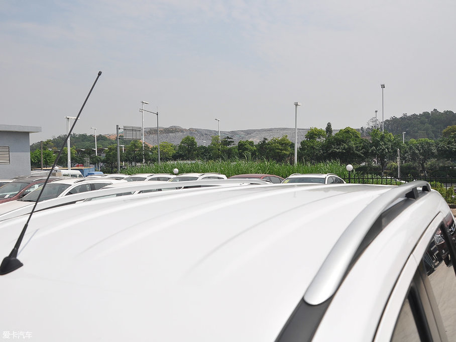 2017M50V 1.6L XV CVT