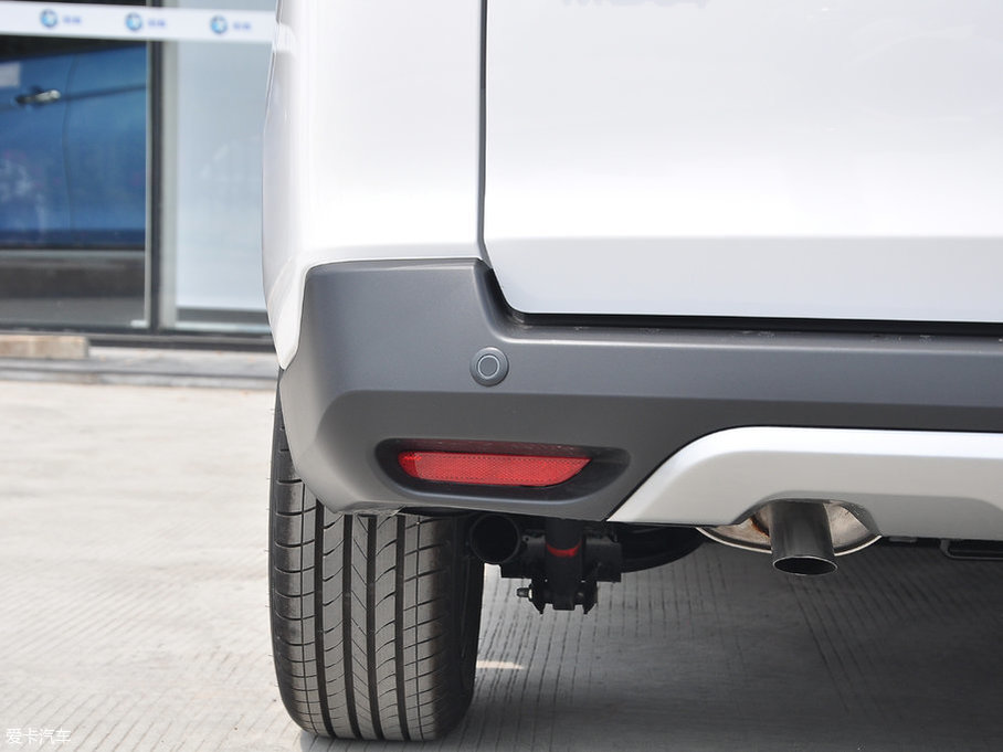 2017M50V 1.6L XV CVT