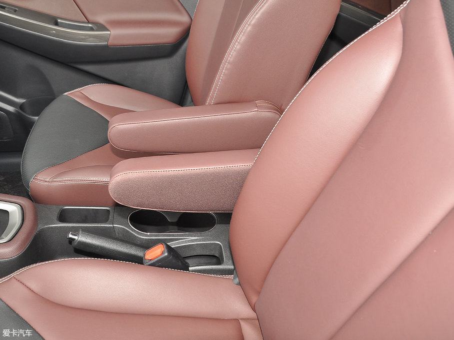 2017M50V 1.6L XV CVT