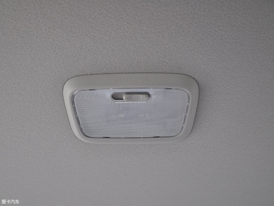 2017M50V 1.6L XV CVT