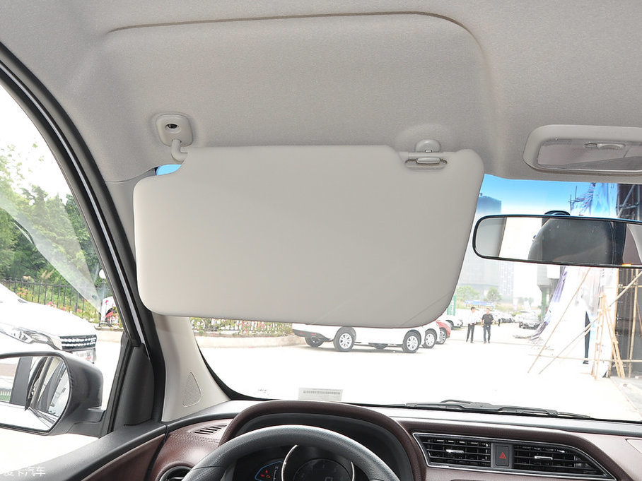 2017M50V 1.6L XV CVT