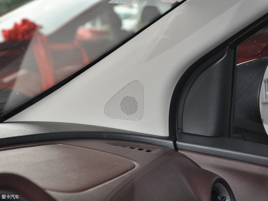 2017M50V 1.6L XV CVT