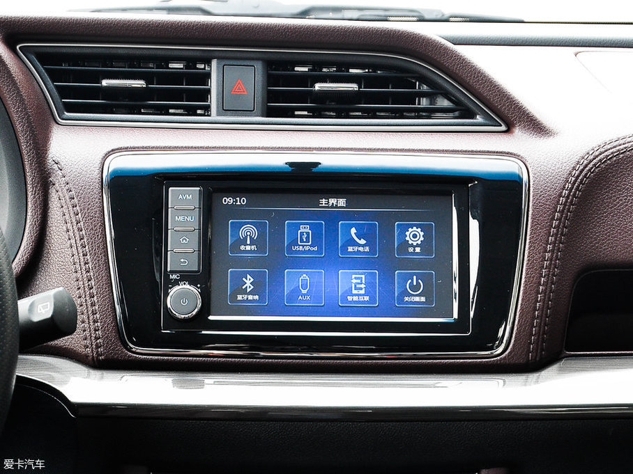 2017M50V 1.6L XV CVT