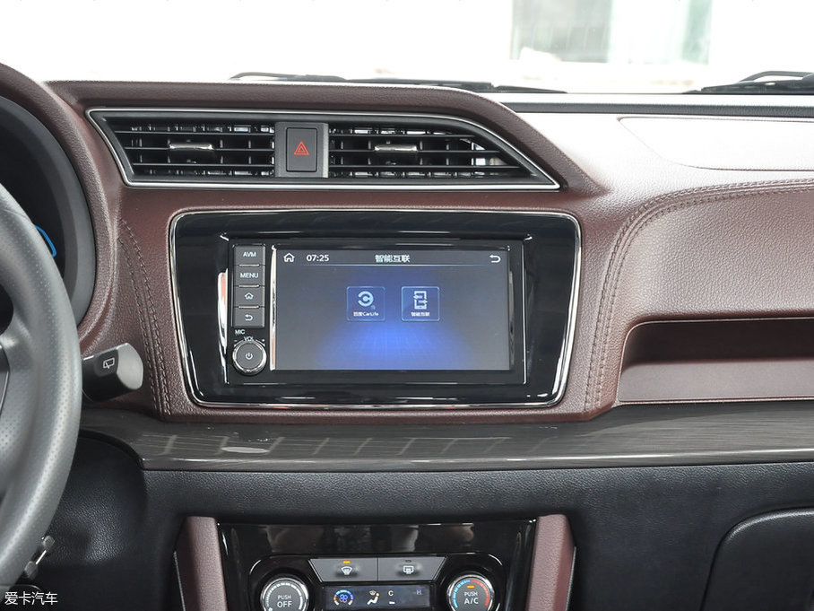 2017M50V 1.6L XV CVT