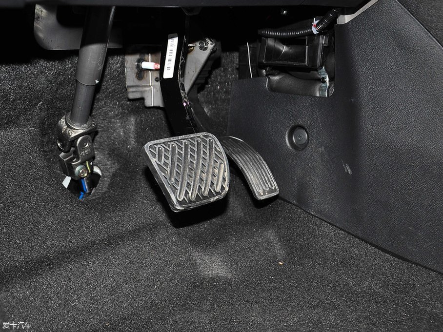 2017M50V 1.6L XV CVT