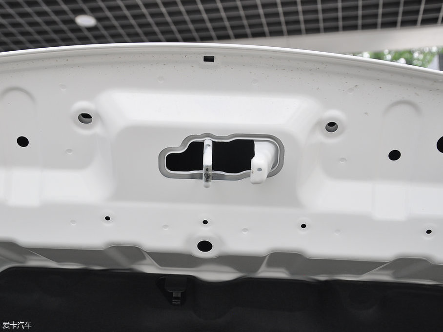 2017M50V 1.6L XV CVT