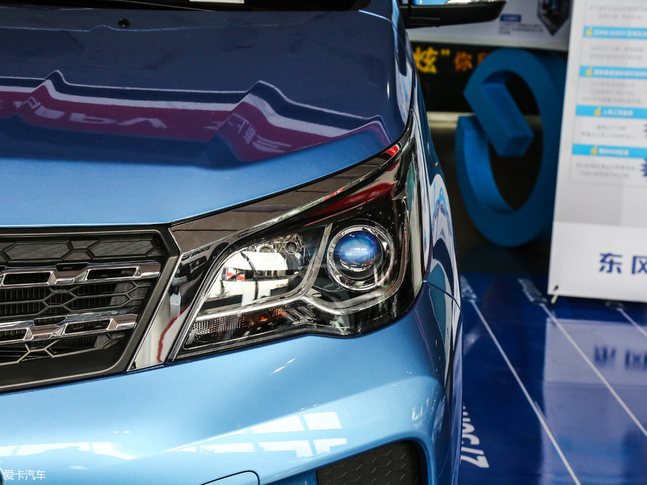 2017M50V 1.6L XL CVTA