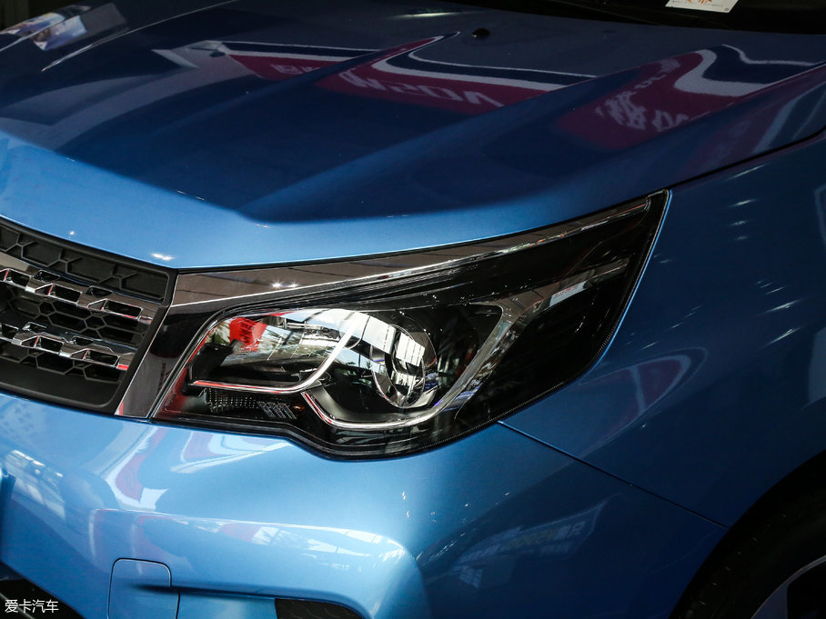 2017M50V 1.6L XL CVTA