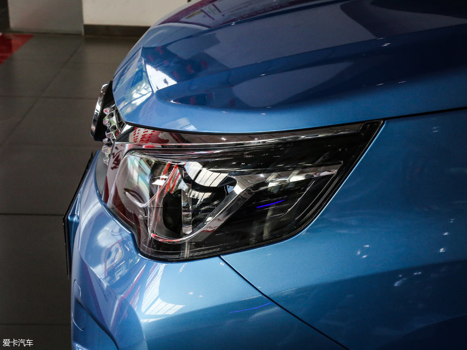 2017M50V 1.6L XL CVTA