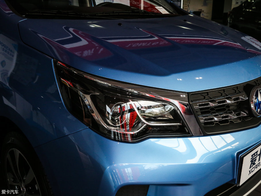 2017M50V 1.6L XL CVTA