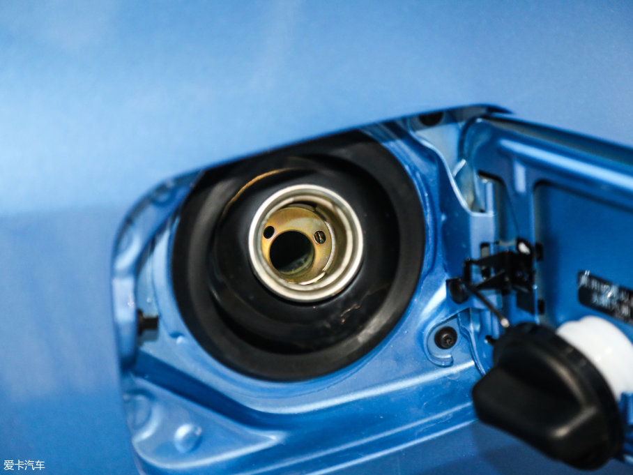 2017M50V 1.6L XL CVTA