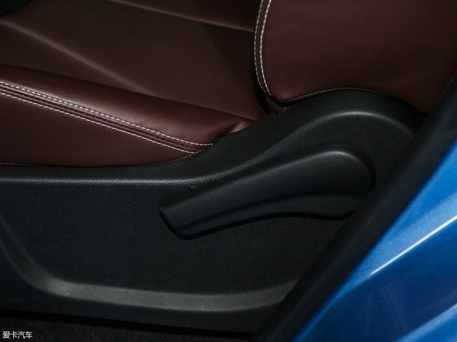 2017M50V 1.6L XL CVTA