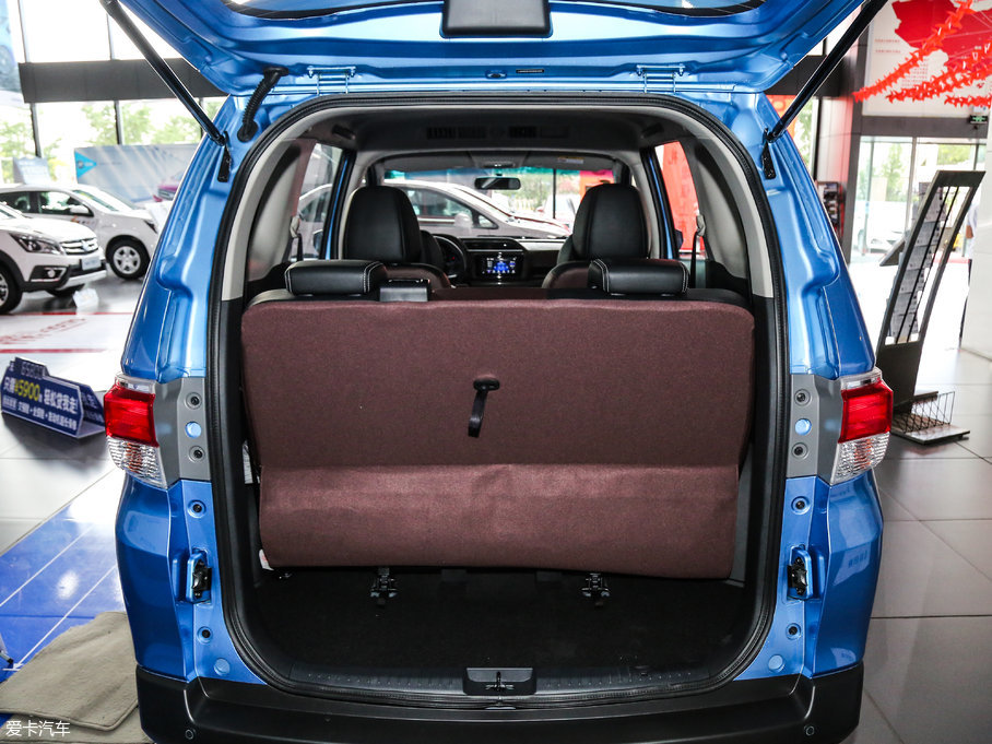 2017M50V 1.6L XL CVTA