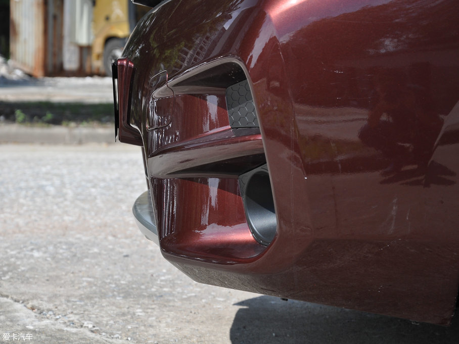 2017M50V 1.6L XL CVTA